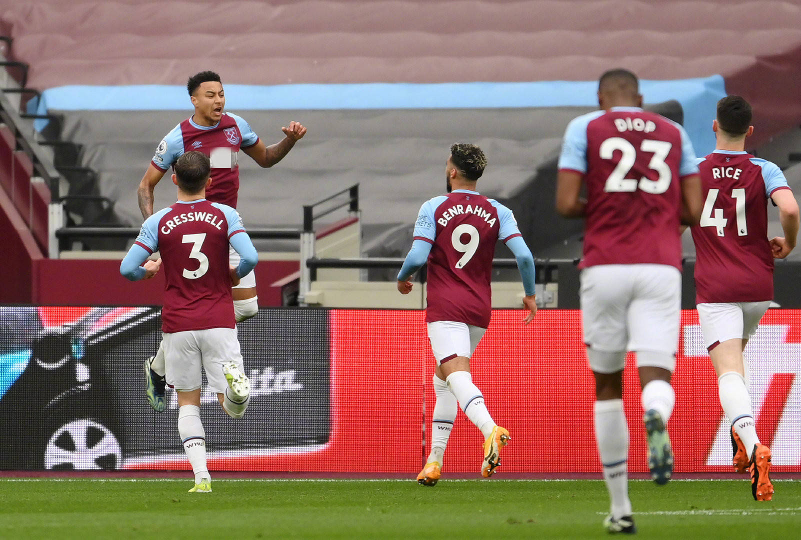 奉献了两个 奉献了两个